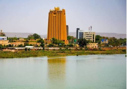 MALI – QUANDO LA DITTATURA SI TRAVESTE DA REPUBBLICA